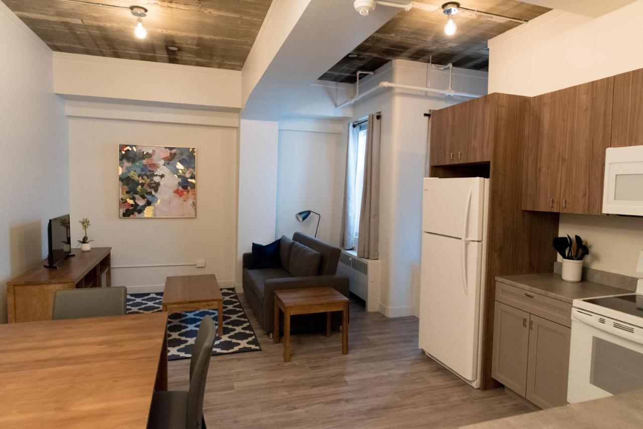 Le Central Rouyn Ngoại thất bức ảnh