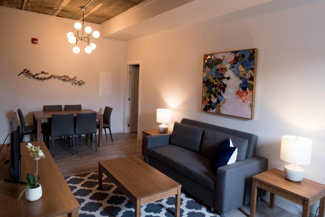 Le Central Rouyn Ngoại thất bức ảnh