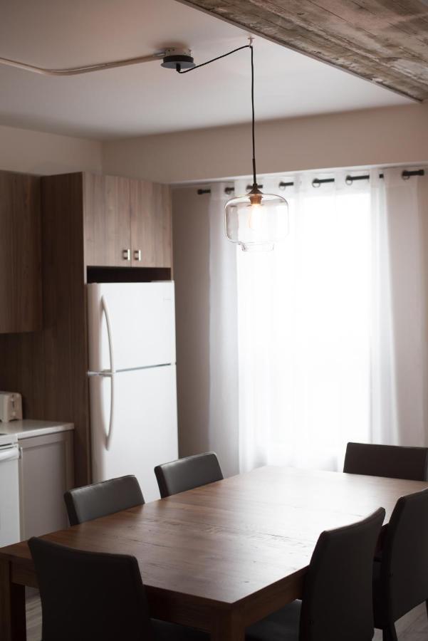 Le Central Rouyn Ngoại thất bức ảnh