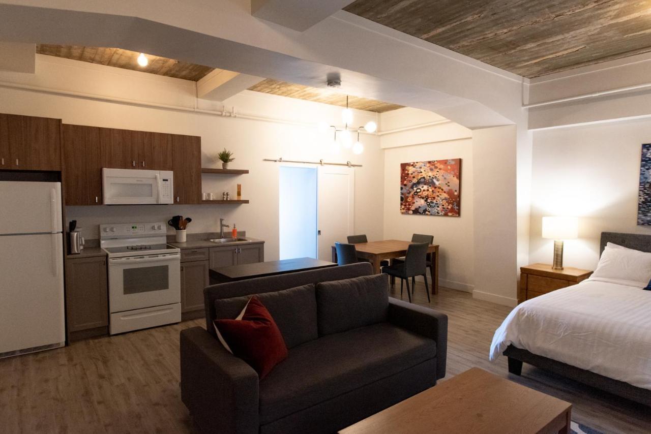 Le Central Rouyn Ngoại thất bức ảnh