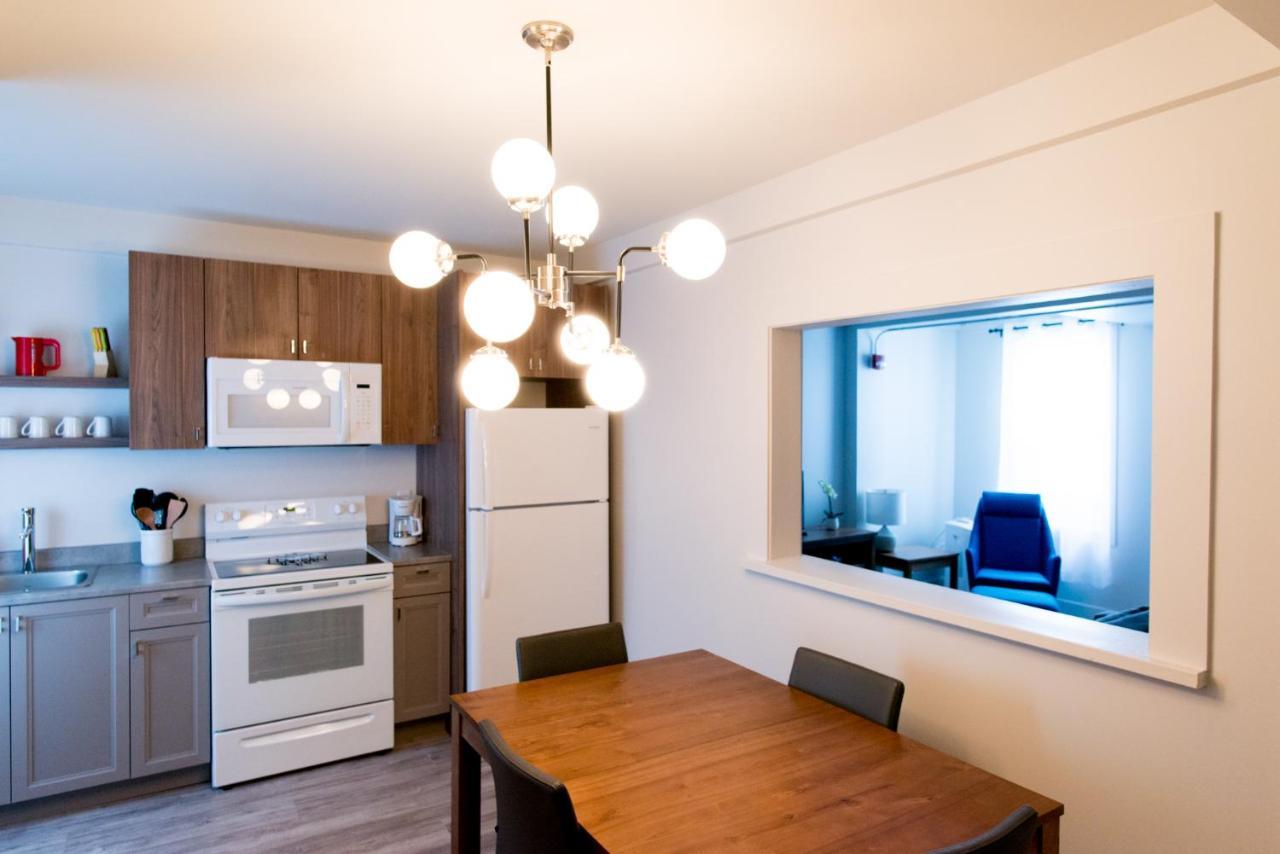 Le Central Rouyn Ngoại thất bức ảnh