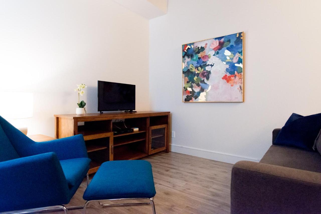 Le Central Rouyn Ngoại thất bức ảnh