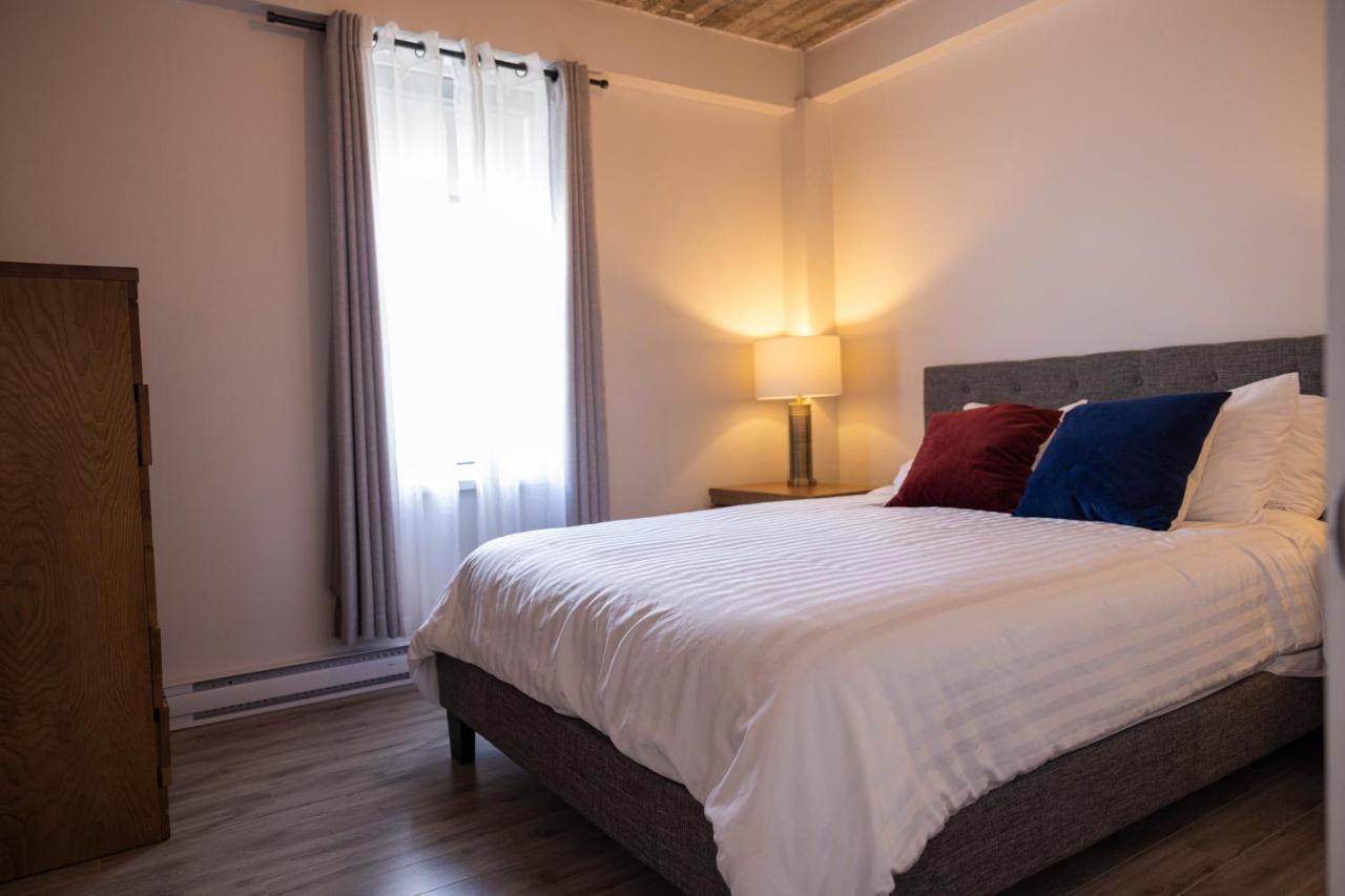 Le Central Rouyn Ngoại thất bức ảnh